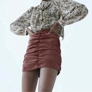 Zara Maroon/Burgundy Ruched Corduroy Mini Skirt Size XS
